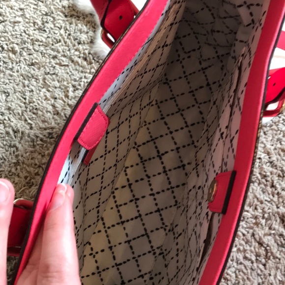 Kate Spade Purse - Picture 4 of 7